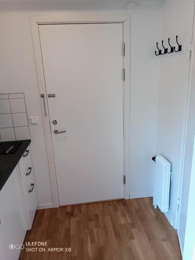 Kalmarapartment Buitenkant foto